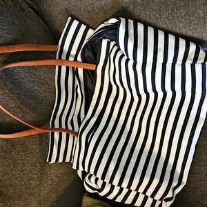 DSW Striped Tote Bag with Tan Handles